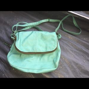 Woman’s Teal Shoulder Bag